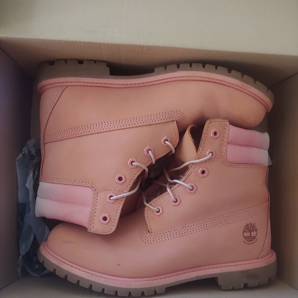 Timberland • Peach Pink Coral White Ombre Nubuck Leather Combat